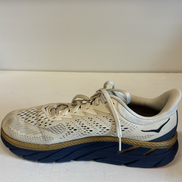 Hoka One One Clifton 7 Cream Mesh upper Running Shoe - Picture 6 of 8